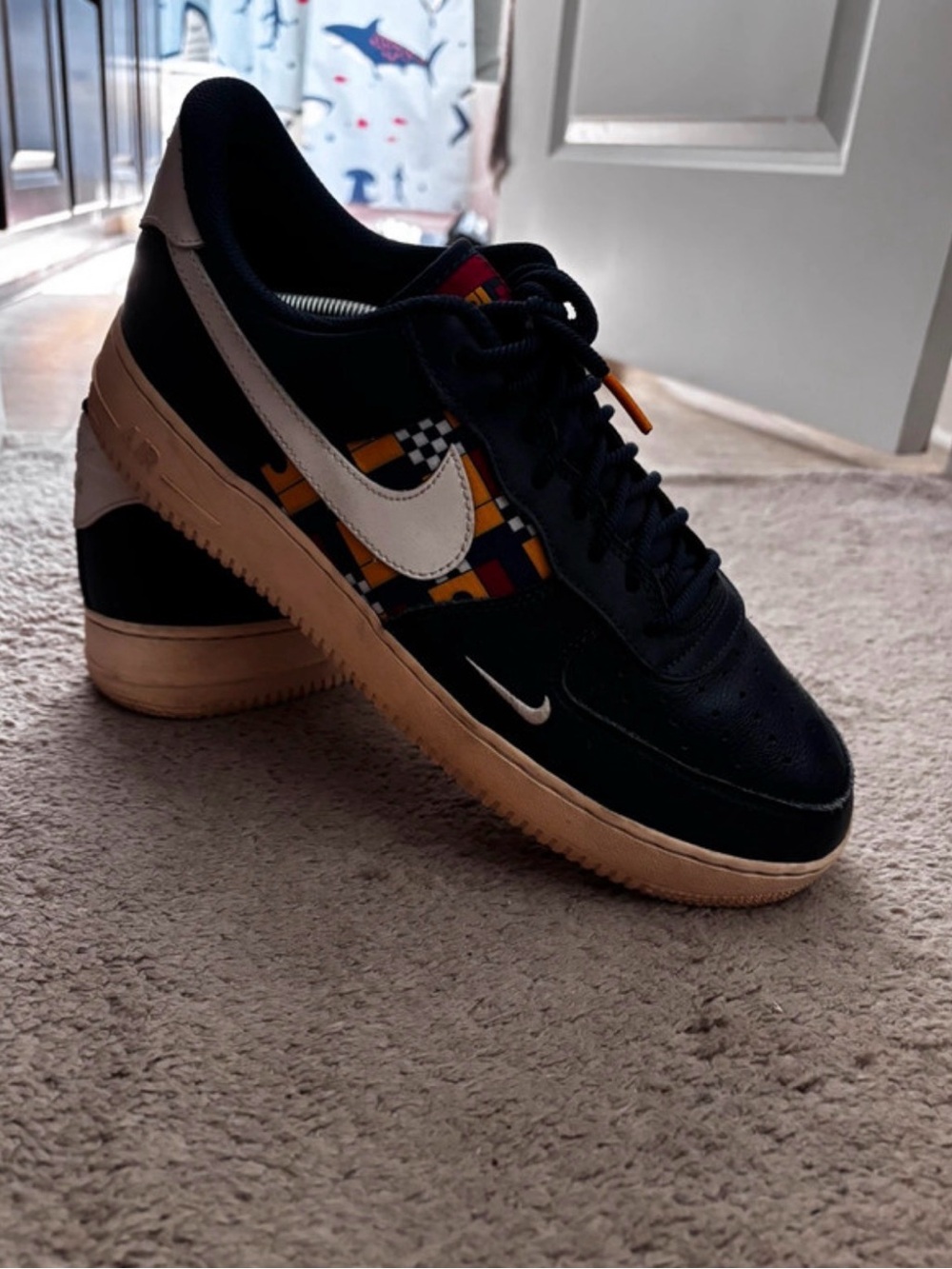 Nike Men’s nautical flags